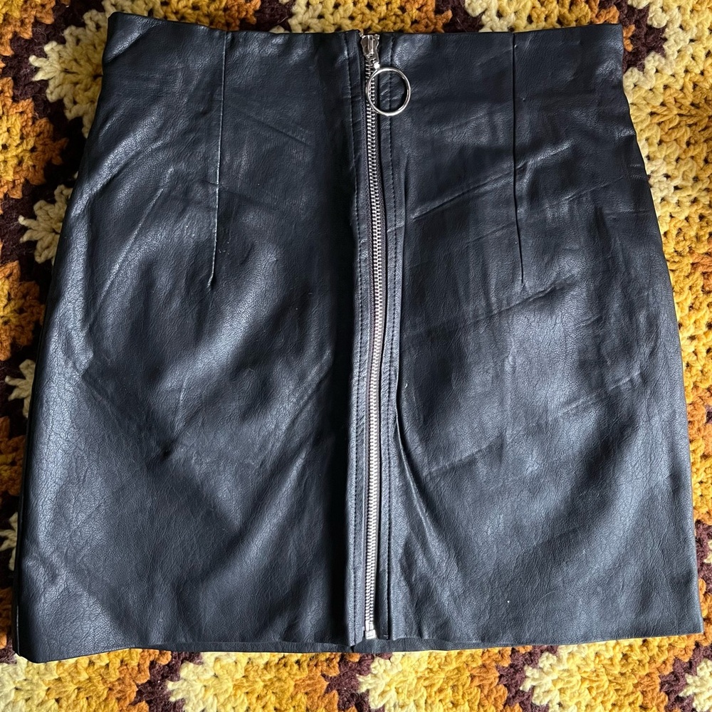Forever 21 skirt